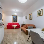 Iflat Dreamy Escape In The Heart Of Trastevere