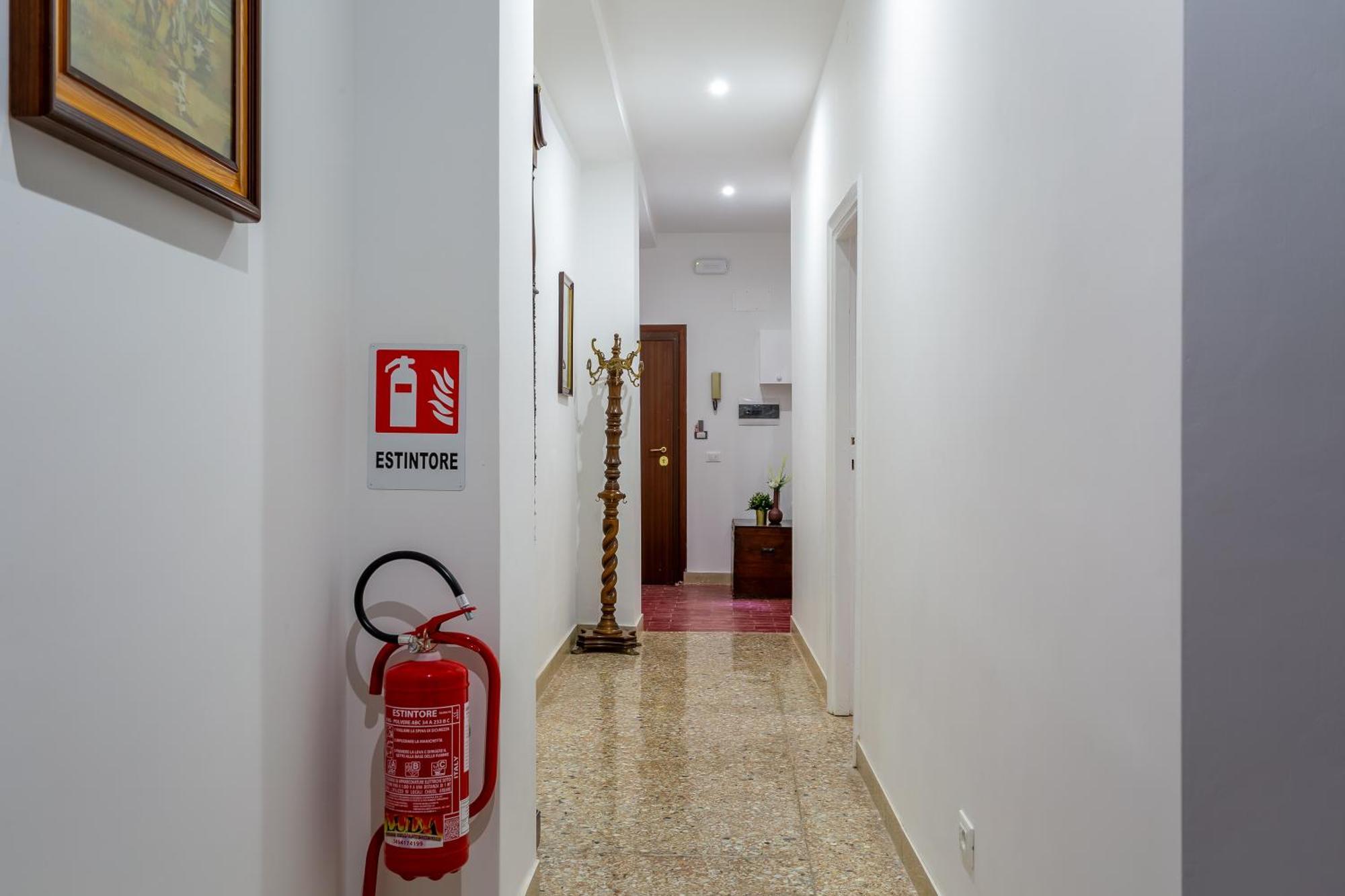 Iflat Dreamy Escape In The Heart Of Trastevere Appartamento Roma